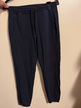Barefoot Dreams Navy Blue Joggers women’s Small
